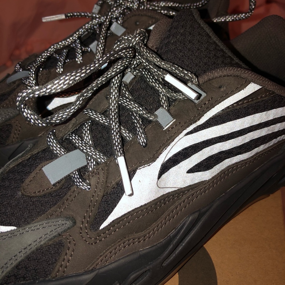 Yeezy Boost 700